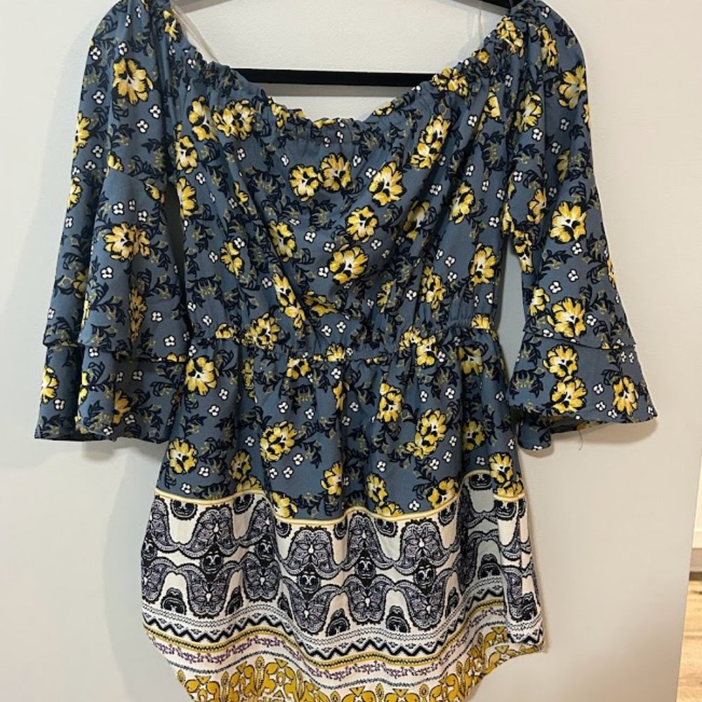 Hint of Blush Top - Picture 4 of 7